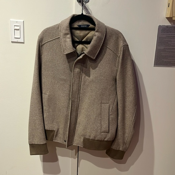 Perfect Condition Cardinal of Canada Bomber Jacket - Picture 1 of 2